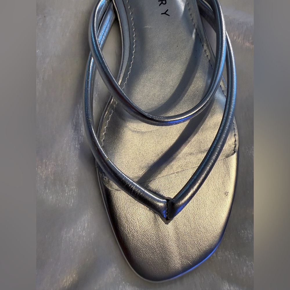 Katy Perry Collections Metallic Silver Sandals - Picture 3 of 5